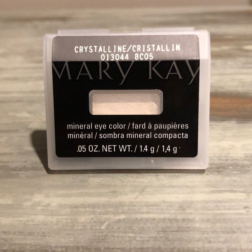 Mary Kay Crystalline mineral eye color